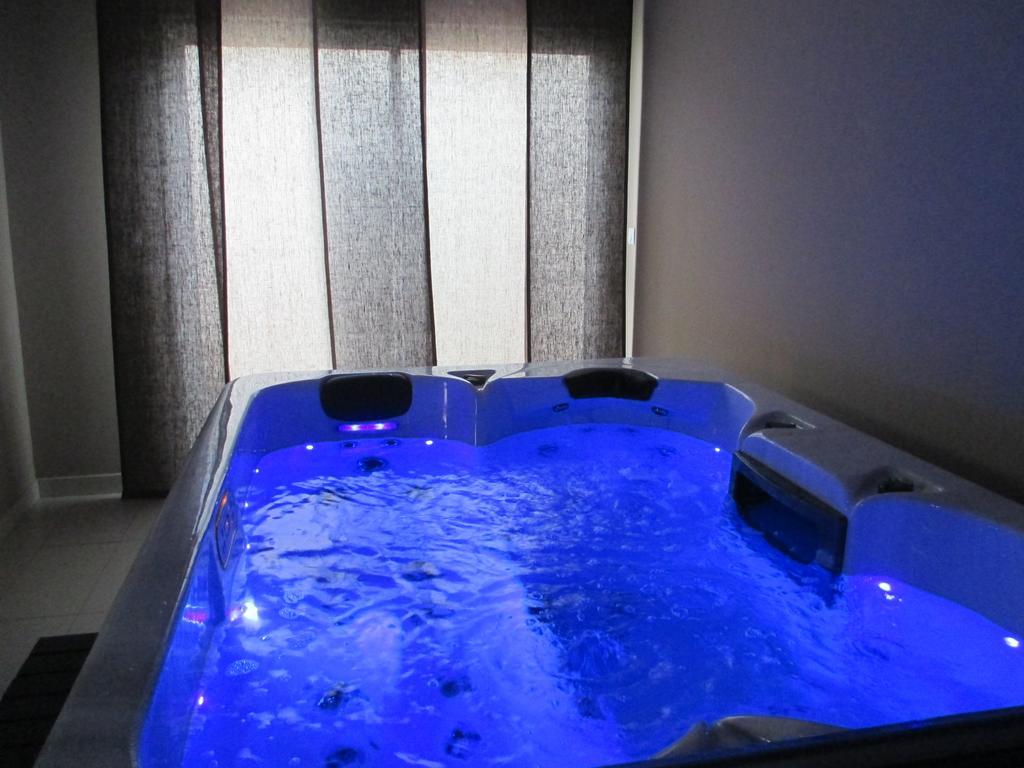 ווג Chambres D'Hotes Le Mas De Molines מראה חיצוני תמונה